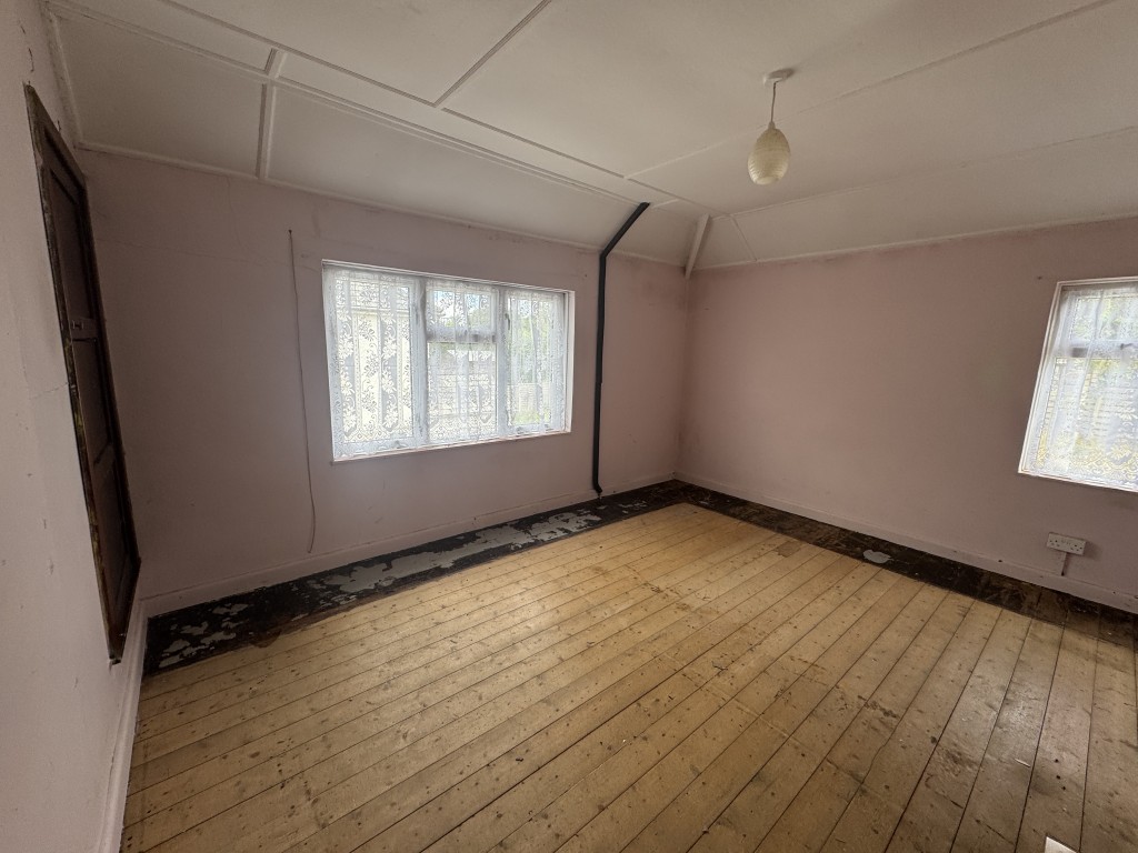 Lot: 161 - 	SEMI-DETACHED HOUSE FOR IMPROVEMENT - Bedroom one